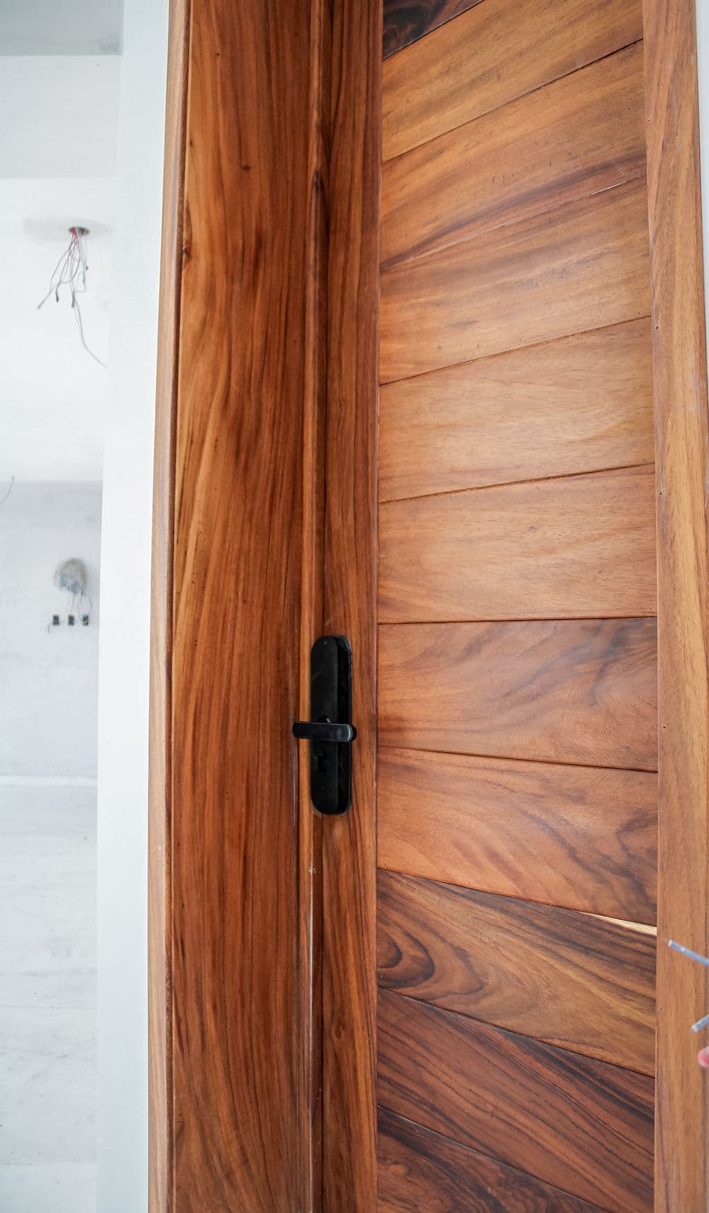 High-Security Parota Doors “Valle Real” — project photo