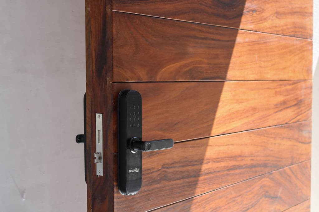 High-Security Parota Doors “Valle Real” — project photo