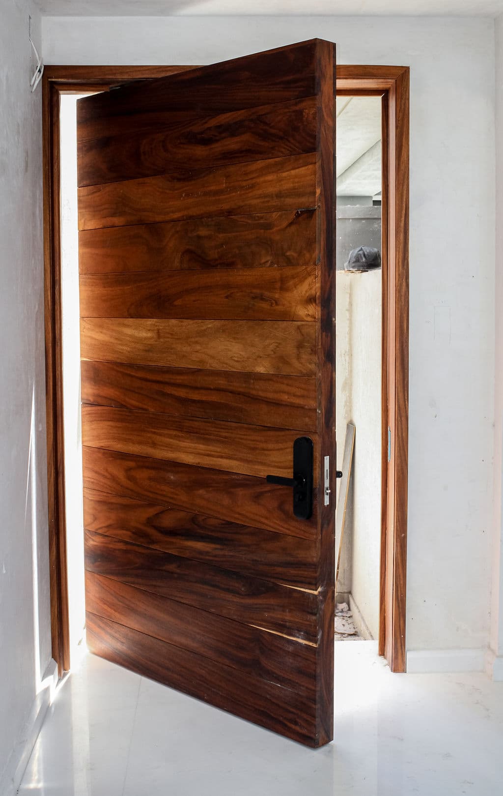 High-Security Parota Doors “Valle Real” — project photo