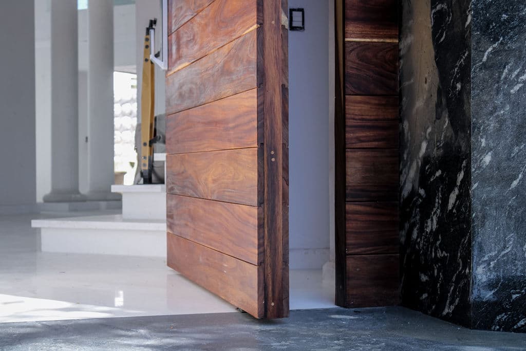 High-Security Parota Doors “Valle Real” — project photo