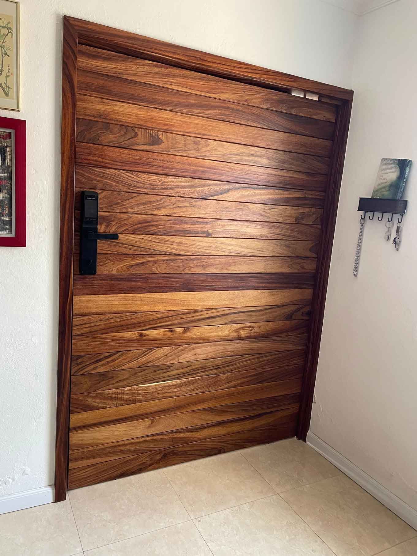 Puerta Parota Sólida en Chapalita, Guadalajara 1