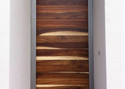 Puerta de madera en guadalajara